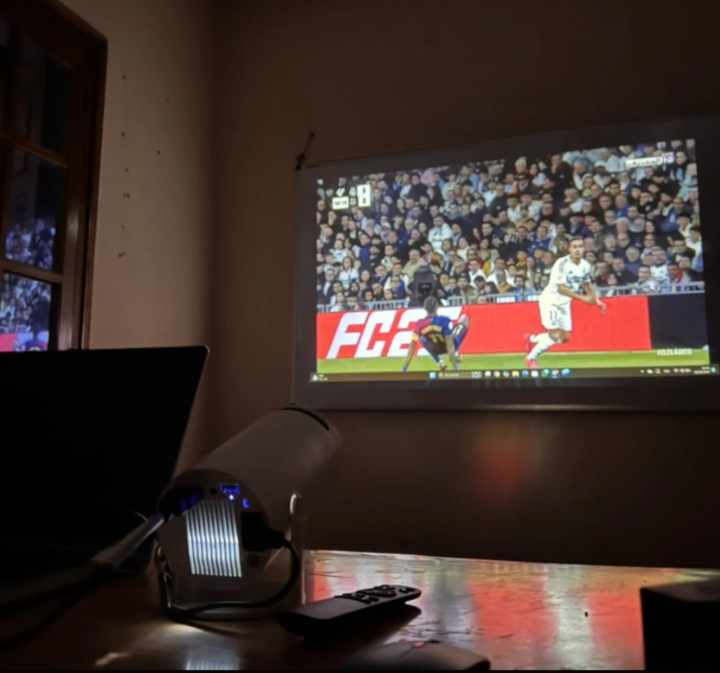 بروجيتور فور كي فل اتش دي Projector full Hd vision! ✅