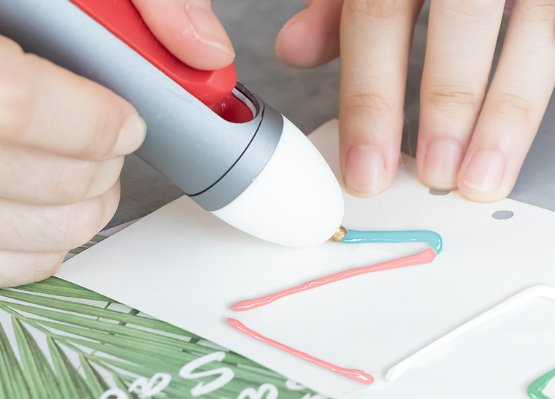 قلم الغراء اللاسلكي للاصلاح والتزيين - Makfool